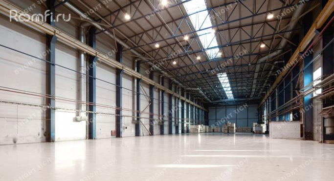 Аренда склада 9113.8 м², Дизельная улица - фото 1