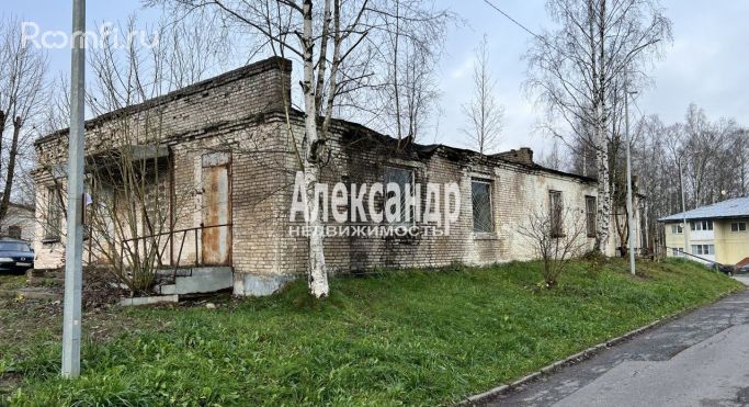 Продажа торгового помещения 251.7 м² - фото 3