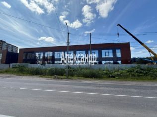 Аренда торгового помещения 1500 м²