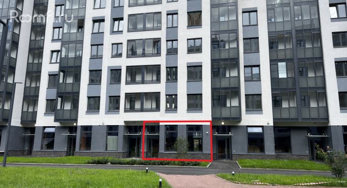 Продажа торгового помещения 79.8 м², проспект Строителей - фото 2