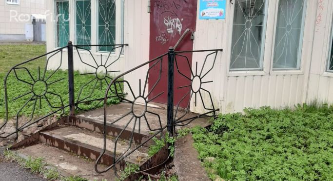Продажа торгового помещения 108.3 м², проспект Вингиссара - фото 1