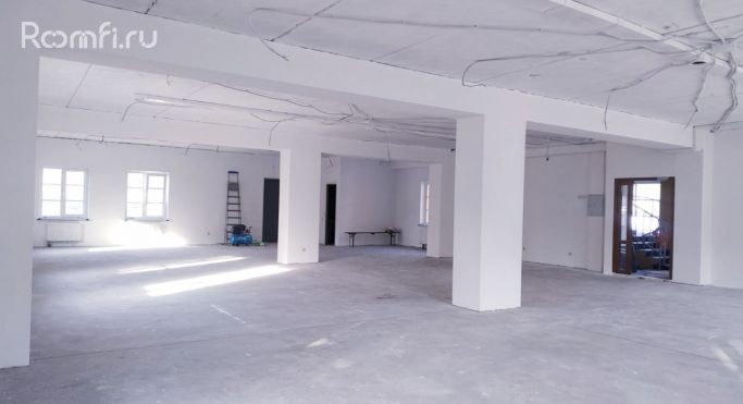 Аренда помещения свободного назначения 204 м², улица Карла Маркса - фото 1