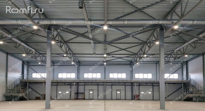 Продажа склада 1500 м² - фото 1