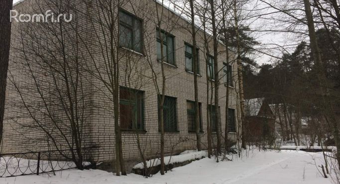 Продажа помещения свободного назначения 531.8 м², Островная улица - фото 2